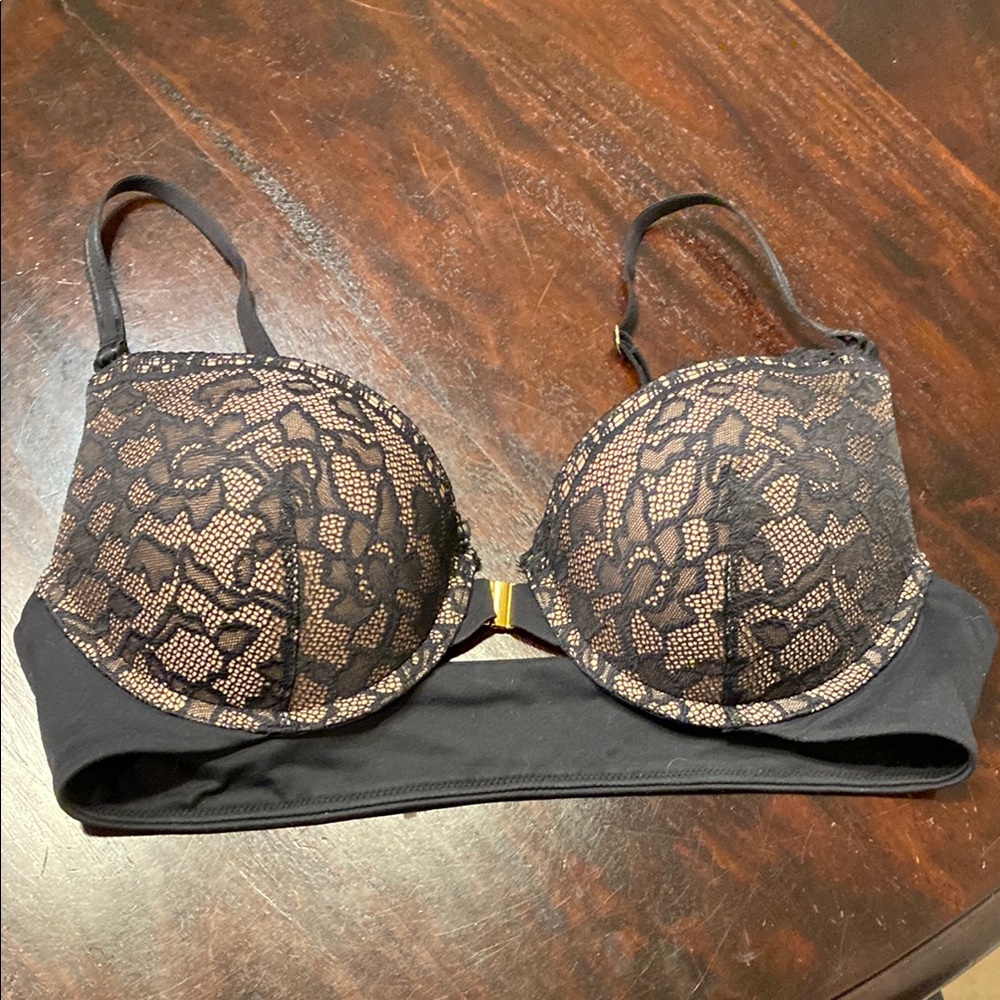 Embraceable enchanting lace push up